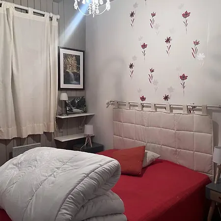 Maison Spacieuse Avec Parking Et Balcon A - Fr-1-812-21 * Котре